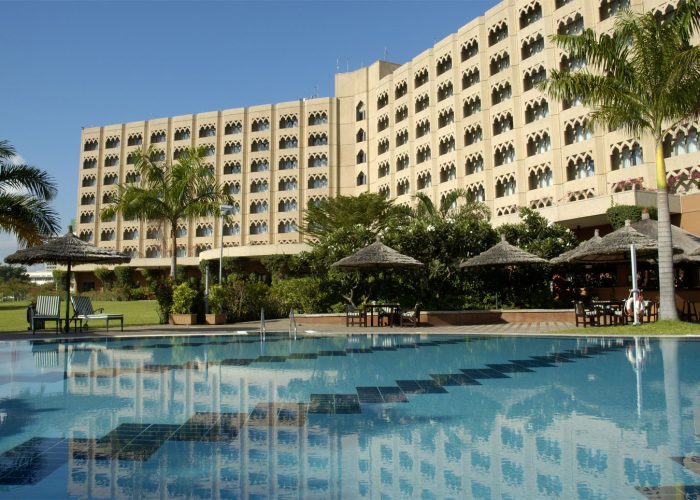 serena hotel dar